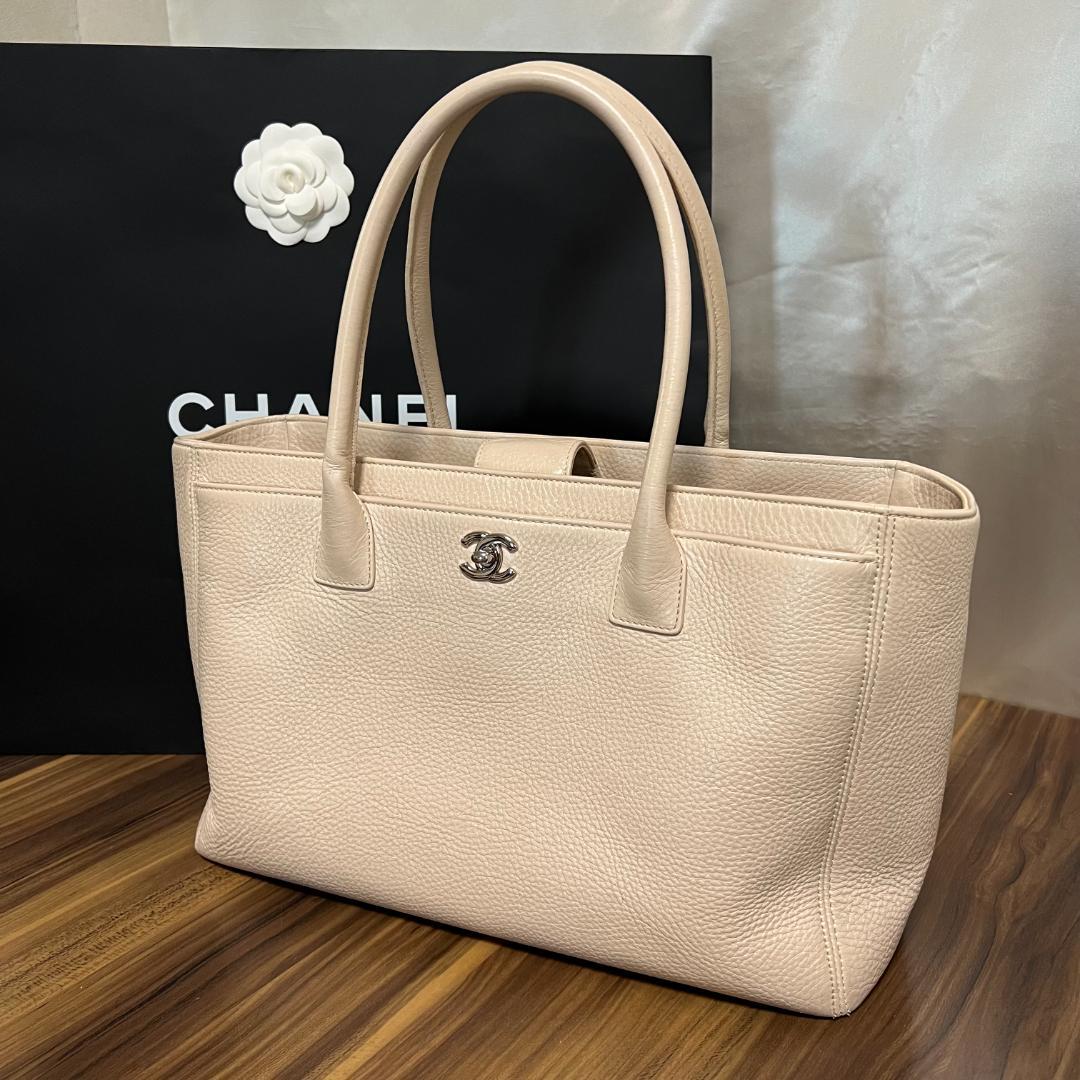 CHANEL シャネル エグゼクティブ トートバッグ