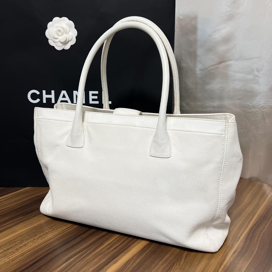 CHANEL シャネル エグゼクティブ トートバッグ ポーチあり